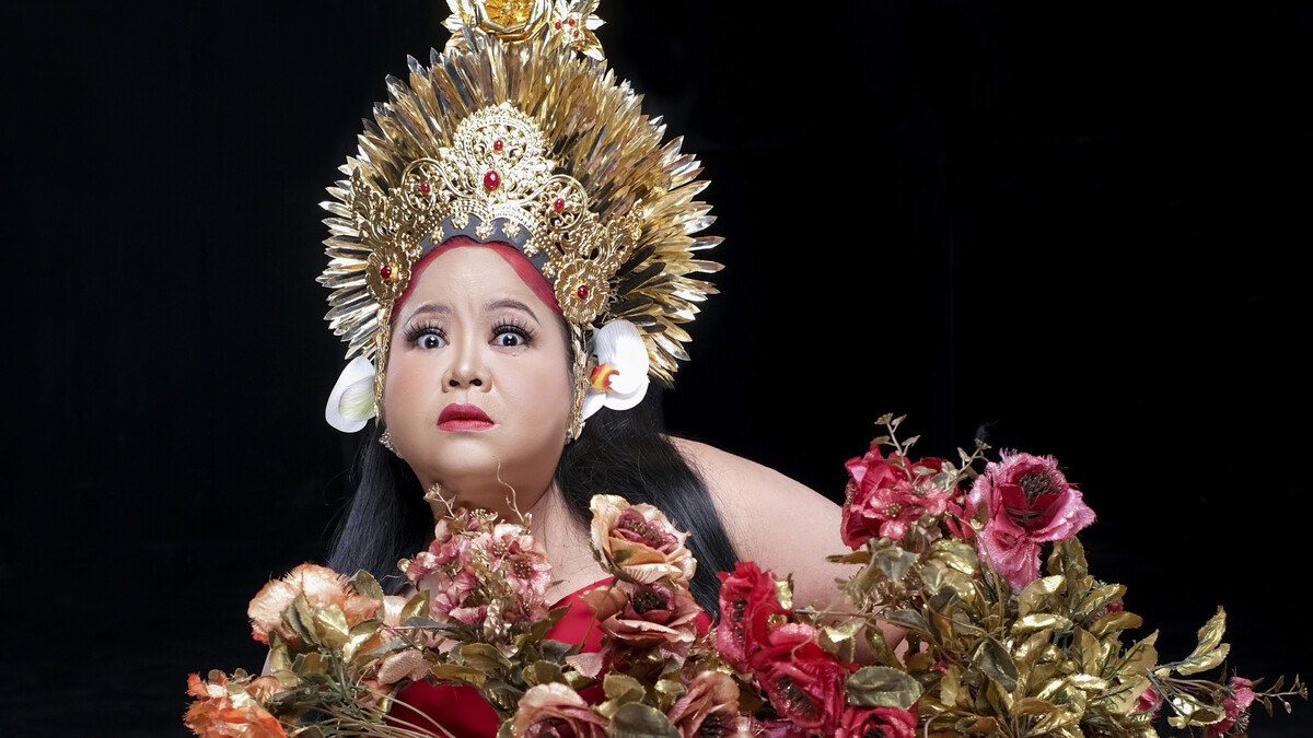 Transmission Melati-suryodarmo | Blackwood Gallery